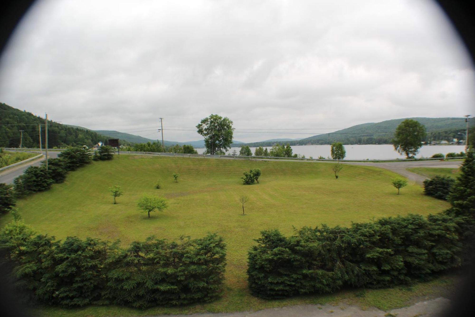 Manoir Des Lacs Lac Baker Dış mekan fotoğraf